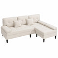 Gemütliches Ecksofa mit Bettfunktion und Hocker, ideal für kompakte Wohnungen